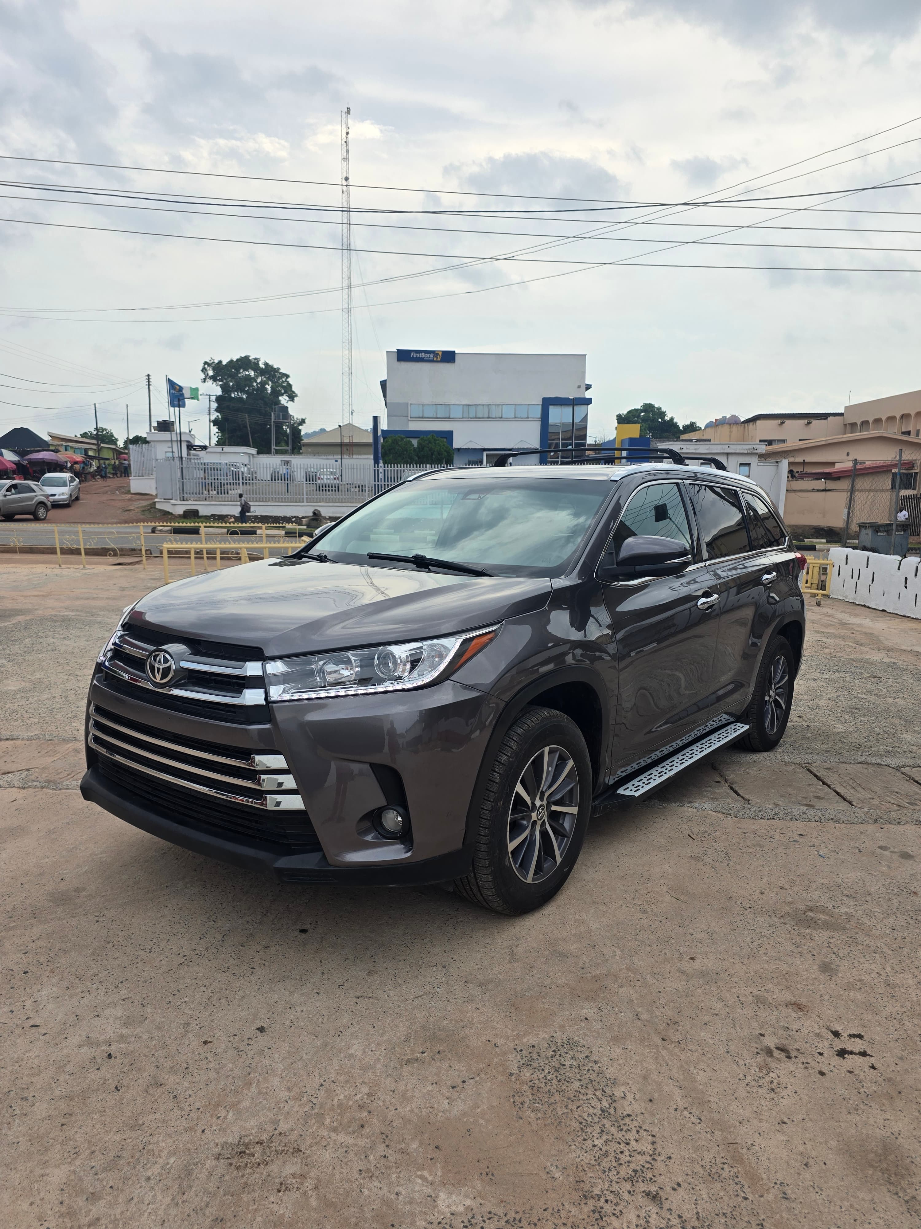 2018 Toyota Highlander 
