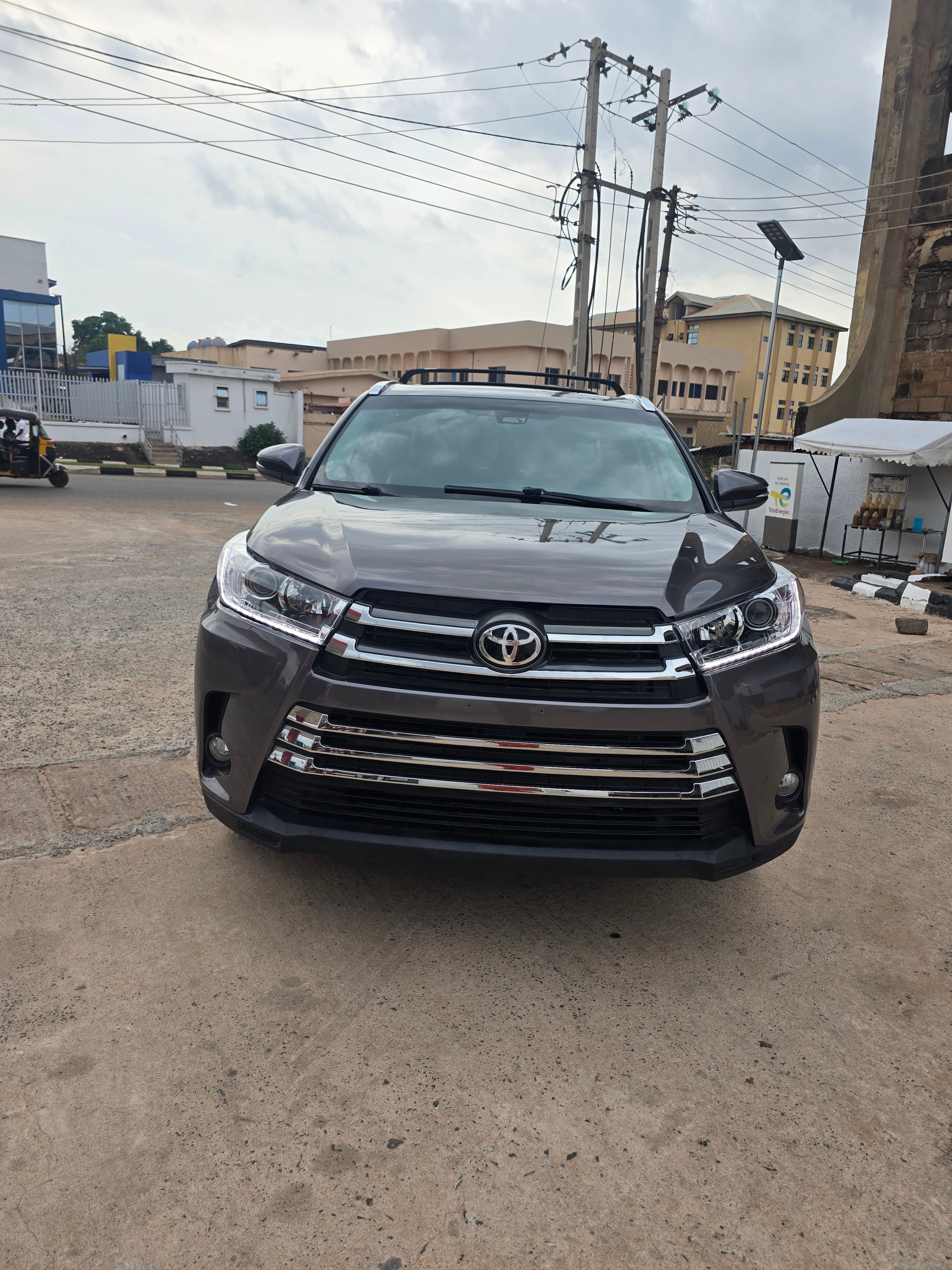 2018 Toyota Highlander 