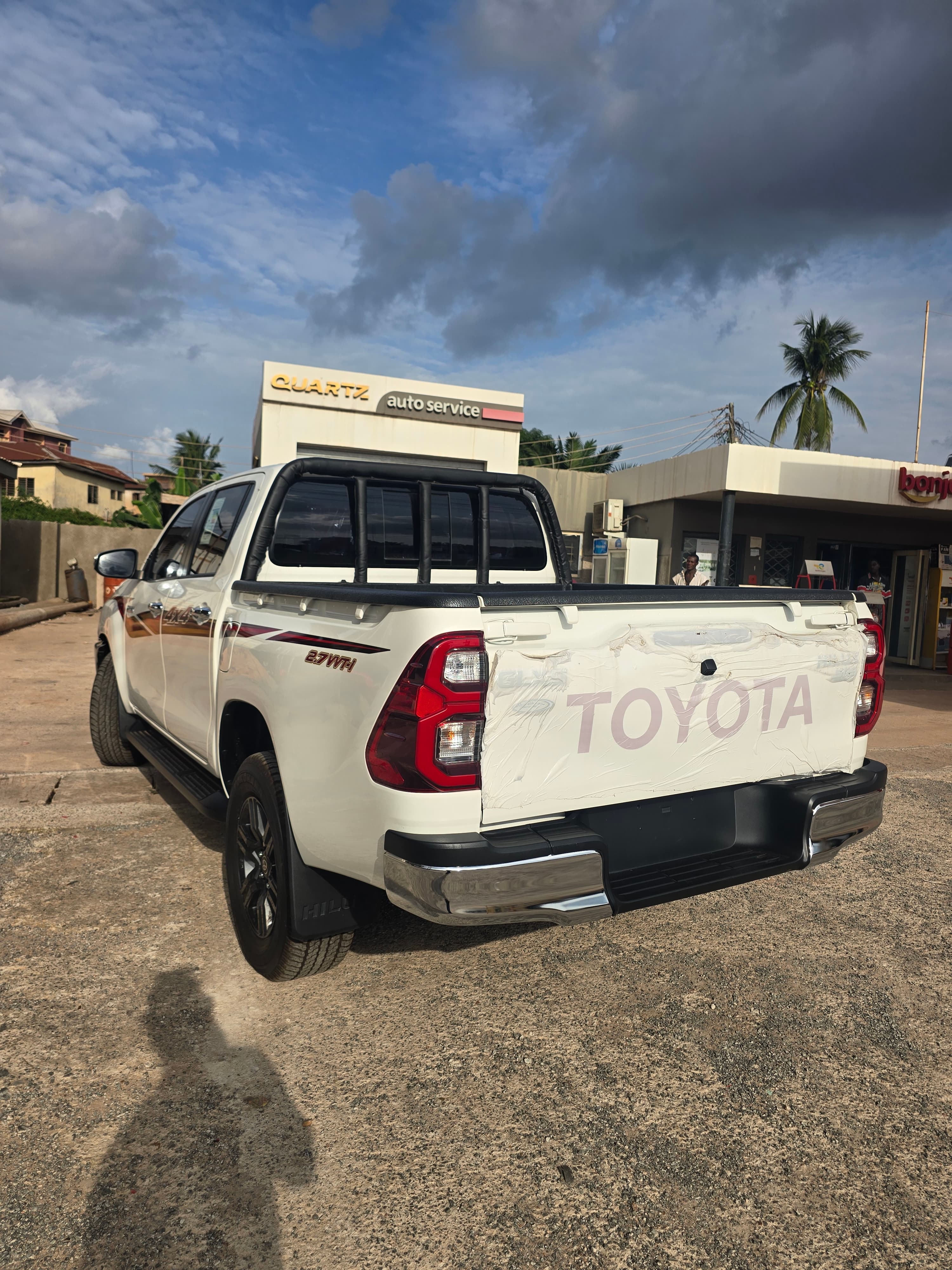 2025 Toyota Hilux