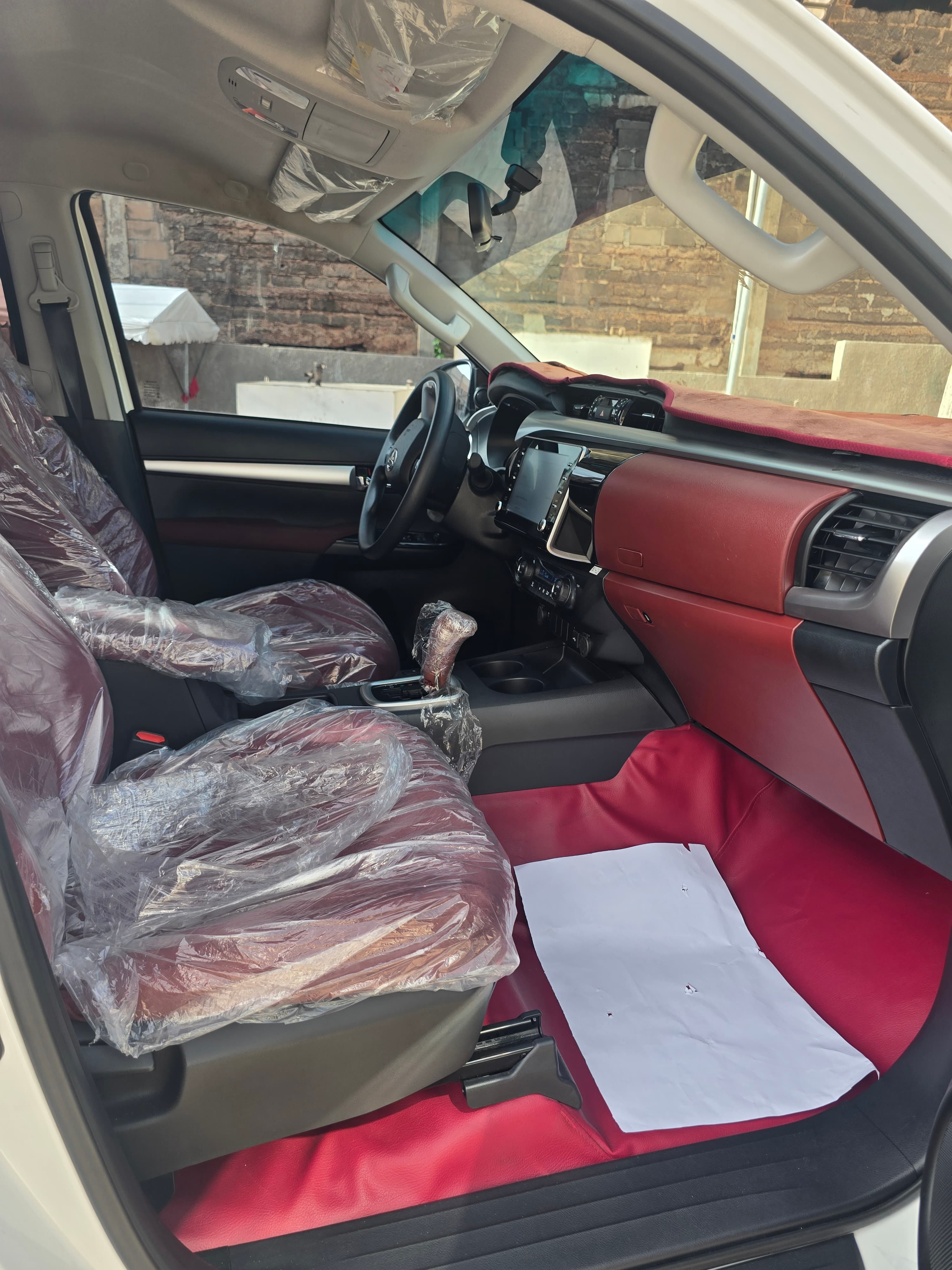 2025 Toyota Hilux